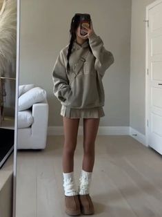 Ugg Outfits: Tazz UGGs + Oversized Hoodie + Pleated Mini Skirt Ankle Uggs Outfit, Oversized Aesthetic Outfits, Short Ugg Boots Outfit, Platform Boots Outfit, Ugg Outfits, Slipper Outfit, Platform Outfit, Outfit With Uggs, Slippers Outfit