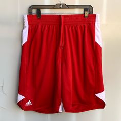 Get Ready To Hit The Field With These Adidas Herren Shorts. The Red And White Colors Of The Shorts Are Sure To Make You Stand Out And Add A Pop Of Color To Your Outfit. The Shorts Are Made With High-Quality Materials And Are Perfect For All Your Sporting Needs. The Shorts Are Reversible, Making Them Versatile And Perfect For Any Occasion. Available In Size L, These Shorts Are A Great Addition To Any Man's Wardrobe. The Manufacturer Number Cd8678 Ensures The Authenticity Of The Product. Don't Let Adidas Red Casual Bottoms, Red Casual Adidas Bottoms, Adidas Red Athletic Shorts For Sports, Adidas Red Shorts For Summer, Adidas Red Summer Shorts, Red Adidas Shorts For Summer, Adidas Sporty Red Bottoms, Adidas White Cotton Athletic Shorts, Adidas Soccer Shorts