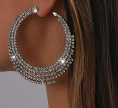 Absolutely beautiful Women's Fashion Geometric Rhinestone Hoop Earrings! Beautiful Bling earrings are sure to be your next best accessory!Look stunning in these vibrant diamond look! These will be your go to earrings. Gold or Silver Design Rhinestone Hoop Earrings, Bling Earrings, Fashion Geometric, Crystal Hoop Earrings, Bra Lace, Hip Hop Jewelry, Seamless Bra, Diamond Hoop Earrings, Stunning Earrings