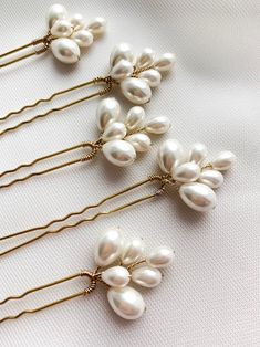 These tender hair pins decorated with pearls ivory color. PRICE FOR ONE PIECE All parts was carefully combined to each other for making the best hair accessory for your special day. DETAILS - Put headpiece after using hair spray - Do not use any washing liquids and chemicals - Please keep your hair accessory in dry please away from direct sunlight - Tarnish resident jewelry wire - Designed and made in New York, USA - Flexible and easy to use - Every headpiece will be packaged in gift box If you Bridal Hair Accesories, Gold Ivory Wedding, Bridal Pearl Hair, Gold Hair Pins, Pearl Hair Accessories, Pearl Hair Piece, Bride Hair Pins, Bridal Hair Pins Pearl, Wedding Aesthetics