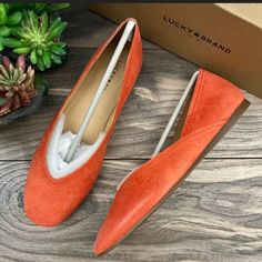 Cute Orange Lucky Brand Flats Brand New Never Worn Size 36 5.5m =See Pictures Multicolor Leather Closed Toe Flats, Orange Slip-on Flats For Spring, Orange Flat Shoes, Multicolor Slip-on Flats For Spring, Festive Multicolor Slip-on Flats, Lucky Brand Shoes, Brand Shoes, Shoes Brand, Flat Color