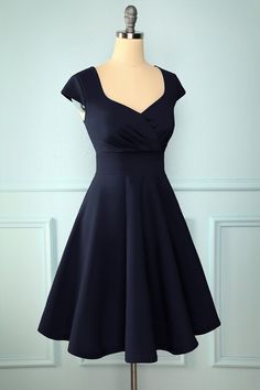 Confirmation Dresses, Retro Inspired Dress, Elegant Party Dress, Vestidos Retro, Simple Black Dress, Elegant Party Dresses, Business Dress, Pin Up Dresses