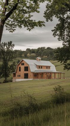 Floor Plans for Barndominium: Find the Perfect Layout Geothermal Heating, Roofing Options, Living Area Design, Farm Plans, Passive Solar Design, Metal Siding, Barndominium Floor Plans, Barn Plans, Pole Barn Homes