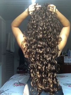 Long Healthy Hair Curly, Healthy Hair Aesthetic Curly, Big Curly Hair Aesthetic, Healthy Curly Hair Aesthetic Vision Board, Shiny Curly Hair, Long Healthy Curly Hair Vision Board, Long Thick Curly Hair, Curly Hair Aesthetic, Curly Hair Pictures