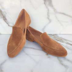 "DESCRIPTION These stylish short-heeled moccasins in rich suede brown leather are the perfect blend of fashion and comfort.  With a contemporary design and a chic pointy toe, they're a must-have addition to your shoe collection.  ✨   High-Quality Suede Brown Leather: Crafted from premium materials for durability and a luxurious feel. ✨    Short Heel for Comfort: Provides the right amount of lift while keeping you comfortable throughout the day.   ✨  Pointy Toe Design: Adds a trendy and fashionable element to your outfit.    ✨ Slip-On Convenience: Easy to put on and take off, making them ideal for those on the go.    ✨ Contemporary Style: These moccasins blend modern style with classic comfort. Whether you pair them with jeans, skirts, or dresses, these moccasins effortlessly complement you Modern Luxury Suede Slip-ons, Suede Closed Toe Moccasins For Office, Office-appropriate Suede Closed Toe Moccasins, Slip-on Pointed Toe Moccasins For Galas, Pointed Toe Moccasins For Galas, Medium Width Suede Loafers With Closed Toe, Womens Loafers, Shoes Elegant, Leather Footwear