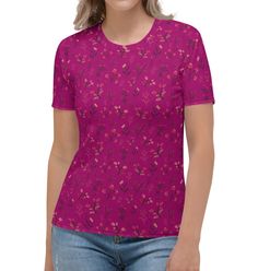 Viva Magenta Floral Women's T-Shirt Stretch Crew Neck T-shirt With All Over Print, Purple Short Sleeve Top With All Over Print, Casual Purple Tops With All Over Print, Casual Purple Top With All Over Print, Fitted Casual T-shirt With All Over Print, Classy Feminine, Viva Magenta, Mobile Boutique, Color Magenta