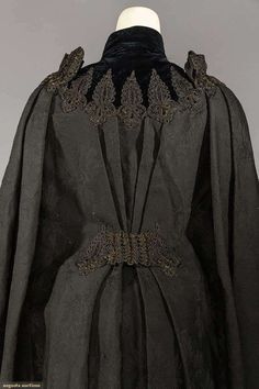 Lamb Jacket, Knife Pleats, Black Wool Coat, Period Outfit, Long Wool Coat, Victorian Clothing, Clothing And Textile