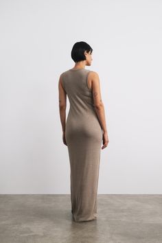 Inspired by our bestselling Tasi Crop, a simple and easy dress for everyday wear. Form fitting and with a natural stretch — designed to get better with age and distinguished by the specific, perfectly imperfect nubby texture of raw silk. As comfortable as it is flattering. Elegant Fitted Dresses For Everyday, Fitted Dresses For Everyday Fall Wear, Elegant Fitted Midi Dress For Everyday, Fitted Everyday Dress For Fall, Everyday Fitted Dresses For Fall, Everyday Fitted Fall Dresses, Fitted Midi-length Dress For Everyday, Silk Noil, Perfectly Imperfect