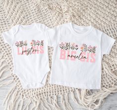 Celebrate the special bond between sisters with our Custom Big Sis & Lil Sis Floral Shirts/Bodysuits! These adorable matching outfits feature a charming floral design and can be personalized with each child's name, making them perfect for new siblings, family photos, or everyday wear. Product Details: Floral Design: Each shirt or bodysuit features a cute and delicate floral design that adds a touch of sweetness and charm. Personalization: Customize with your child's name for a truly unique and p Big Sis Shirt, Big Sister Shirts For 3, Big Sis Lil Sis Shirts, Big Sister Little Sister Shirts Cricut, New Big Sister Gifts, Matching Sister Shirts, New Big Sister, I’m Going To Be A Big Sister Tshirts, Matching Sisters