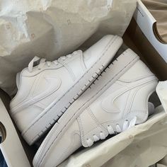 Jordan 1 Low All White Ways To Store Shoes, White Jordan 1 Low, Smart Shoe Storage, Nike Jordan Low, Modern Entryway Ideas, Jordan 1 Colors, Air Jordan 1 Low White, Jordan 1 Low White, Air Jordan Low