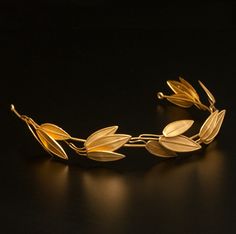 Castellani diadem, 19th c. Etruscan Jewelry, Bijoux Art Deco, Carnegie Museum Of Art, Gold Wedding Inspiration, Foliage Wreath, French Jewelry, Italian Jewelry, Ancient Jewelry, World's Fair