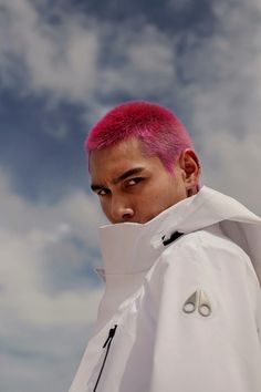 Evan Mock hits the beach in a new campaign | Dazed Evan Mock, Men Hair Color, Moose Knuckles, Corte De Cabelo Masculino, Shaved Head, Shaved Hair, Gossip Girl, Pink Hair, Rodeo