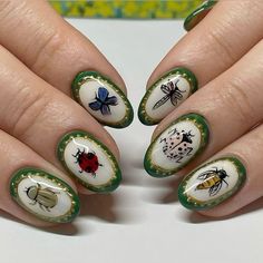 Bugs Nail Art, Stamp Nails Ideas, Wes Anderson Nails, Beetle Nail Art, Biology Nails, Insect Nail Art, Garfield Nails, Moth Nails, Bug Nail Art