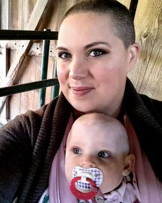 9 Women on What It Felt Like to Shave Their Heads - Glamour Shaving Head Bald, Half Shaved Hair, Moby Wrap