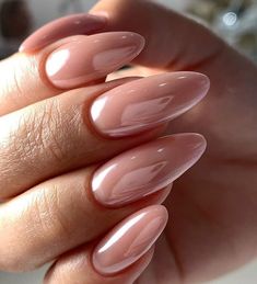 Nude Spring Nails, Wedding Nails Almond, Nail Art Designs 2023, Summer Nail Art Designs, Fall Wedding Nails, Summer Nail Art, Simple Gel Nails, Classy Acrylic Nails