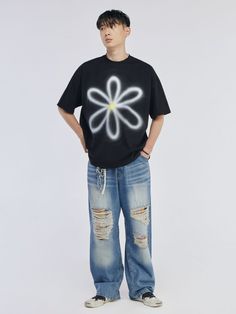 Editor's notesPainting T-Shirt by THE GREATEST has a relaxed fit, allowing for comfortable wear. The shirt features a large floral artwork print that resembles a spray-painted design on the front.- Relaxed and comfortable fit- Drop shoulder- Crew neckline- Spray-painted-like design artwork on the front- Unisex availableMeasurements(in.)ONE SIZE- Shoulder: 25.59 in.- Chest: 26.38 in.- Sleeve Length: 8.66 in.- Length: 29.53 in.* Model info: Man: height 6’ 0.04”Woman: height 5’ 3.78”* Depending on Casual T-shirt With Paint Splatter For Streetwear, Casual Paint Splatter T-shirt For Streetwear, Casual Floral Print T-shirt For Streetwear, Relaxed Fit Floral Print T-shirt For Streetwear, Casual Relaxed Fit Paint Splatter T-shirt, Relaxed Fit Cotton T-shirt With Paint Splatter, Spring Crew Neck T-shirt With Paint Splatter, Spring Cotton T-shirt With Paint Splatter, Artistic Relaxed Fit T-shirt For Spring