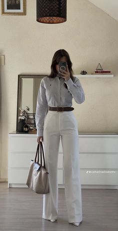 Professional Outfits Women, Stylish Work Attire, Business Casual Outfits For Work, Casual Day Outfits, Elegante Casual, Classy Work Outfits, Stylish Work Outfits, Looks Chic