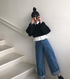 Outfits Jeans, Korean Street Fashion, Korean Outfits, Looks Style, Teen Fashion Outfits, Looks Vintage