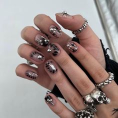 Short Grunge Nails, Dark Short Nails, Masculine Nail Designs, Rockstar Nails, Lily Nails, Nail Gems, Mens Nails, Retro Nails, Hippie Nails