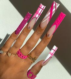 Nails Summer 2023 Almond, Holiday Nails Summer 2023 Short, Holiday Nails Summer 2023, Holiday Nails 2023, Nails Summer 2023, Holiday Nails Summer, Nails For 2023, 2023 Pink, Plaid Nails