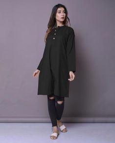 Shirt Dress for Women, Linen long shirt, Indian Kurta, Kurti for Women, Linen Washed Shirt, Linen Kurta - Custom made by Modernmoveboutique>DESCRIPTION<- loose and roomy.- made from Linen blend. The fabric is of medium weight (185 g).- the model is 172 cm high (regular XS - S) and is wearing size S. - color in the picture - BLACK (Please choose any other color on the right).>COLORSIZING< (XS)(mostly UK 6, USA 2, AU/NZ 6, IT 38, FRENCH 34, JAPAN 7)BODY. Recommended body measurements f Long Sleeve Tunic With Buttons For Work, Long Sleeve Buttoned Tunic For Workwear, Casual Straight Kurta For Work, Black Long Sleeve Kurta For Spring, Black Long Sleeve Kurta For Work, Black Long Sleeve Cotton Tunic, Long Sleeve Tunic With Buttons For Daywear, Cotton Kurta For Work With Long Sleeves, Shirt Dress For Women