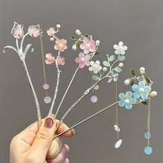 Chibi Kimono, Chinese Hair Pins, Chopstick Hair, Handmade Hairpin, Magical Accessories, Chinese Hair, Christmas Wedding Gifts, Romantic Woman