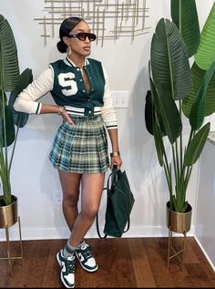 Hbcu Drip, Afrocentric Fashion, Birthday Outfit, Skirt Outfits, 90s Fashion, Jacket Outfits