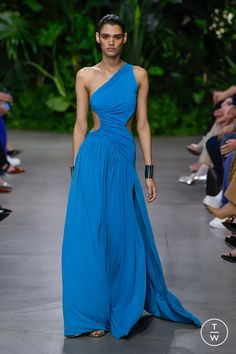 The Fashion Search Engine - TAGWALK New York Spring, Party Looks, Blue Dress, Gorgeous Dresses, Pretty Dresses, The Fashion