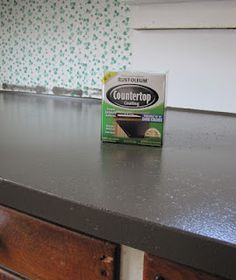 a box of countertop glue sitting on top of a table