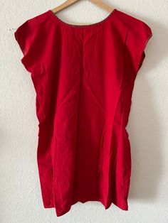 Best fits size S-M Handmade Cotton Crew Neck Fitted Cotton Mini Dress, Fitted Cotton Mini Dress With Crew Neck, Fitted Crew Neck Cotton Mini Dress, Fitted Cotton Dress With Crew Neck, Casual Red Short Sleeve Tunic, Solid Stretch Cotton Dresses, Cotton Stretch Midi Dress For Daywear, Stretch Cotton Midi Dress For Daywear, Red Short Sleeve Tunic