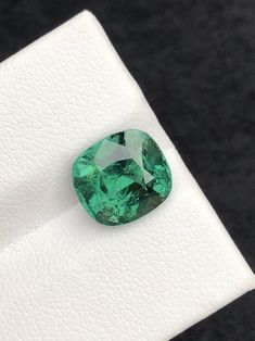 dimensions 10x9x6mm afghani tourmaline amazing lustrous and gorgeous piece for ring , great polished , vibrant open piece Aquamarine Crystal, Green Tourmaline, Tourmaline, Pakistan, Gems, Craft Supplies, Gemstones, Crystals, Etsy Uk