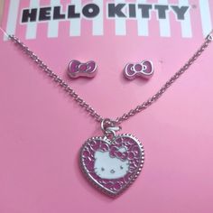 Brand New In Original Packaging Silver Hello Kitty Kawaii Jewelry, Kawaii Silver Hello Kitty Jewelry, Kawaii Hello Kitty Silver Jewelry, Cute Silver Heart Pendant Jewelry, Cute Silver Heart Jewelry, Cute Silver Heart Shaped Jewelry, Cute Silver Heart-shaped Jewelry, Cute Heart Shaped Silver Jewelry, Y2k White Jewelry Gift