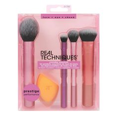 The Real Techniques Everyday Essentials Set Is A One-And-Done Kit To Elevate Your Makeup Routine. This Makeup Brush Kit Comes With The Brand’s Fan Favorite Makeup Tools: 400 Blush Brush, 300 Deluxe Crease Brush, 402 Setting Brush, 200 Expert Face Brush And Our Best-Selling Miracle Complexion Sponge. Best Seller New! Essential Makeup Brushes, Real Techniques Brushes, Makeup Brush Kit, Blush Highlighter, Beauty Sponge, Real Techniques, Brush Kit, Face Primer, Cleansing Gel