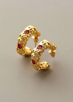 Women's Jewelry Red Rhinestone Brut Textured Hoop Earrings Elegant Small Red Hoop Earrings, Elegant Red Small Hoop Earrings, Luxury Gold Plated Women's Clip-on Earrings, Elegant Red Metal Hoop Earrings, Luxury Red 14k Gold Earrings, Red Gemstone Hoop Earrings, Luxury Gold-tone Brass Clip-on Earrings, Elegant Red 14k Gold-filled Earrings, Luxury Earrings