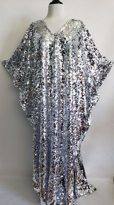 Bridal Kaftan, Silver Sequin Dress, Kaftan Maxi Dress, Caftan Dress, Silver Sequin, Kimono Fashion, Black Sequins, Dress First, Sequin Dress