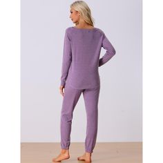 2-piece tracksuit set including a long-sleeve sweatshirt and jogger pants with pockets. The soft knit fabric offers comfort and luxury wear, making it perfect for both casual and loungewear outfits. This tracksuit set for women is fashionable, soft, stretchy, lightweight, breathable, and comfortable to wear at home. It also creates a casual look for outings such as shopping or going to a coffee shop. Additionally, it can be a perfect gift for your mom, wife, daughter, or girlfriend, serving as l Loungewear Outfits, Cute Sleepwear, Sweatsuit Set, Luxury Wear, Pajama Pant, Pants With Pockets, Tracksuit Set, Sleepwear Sets, Short Pajama Set