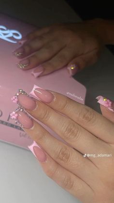 🎀 Pink French Tips With Rhinestones, French Tips Flowers, French Tips With Rhinestones, Acrylic Nails French, Pink Bling Nails, Pink French Tips, Nails French Tips, Spring Acrylic Nails, Hard Nails