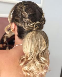 Blonde Hair Color Balayage, Amanda Nunes, Wedding Guest Hairstyles, Peinados Fáciles Para Cabello Corto, Penteado Cabelo Curto, Pink Vibes, Hair Color Balayage, Blonde Hair Color, About Hair