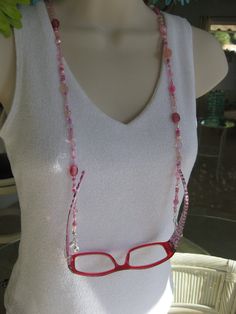 Pink Eyeglass Chain Pink Necklace Eyeglass by RalstonOriginals, $15.00 Eyeglass Holder Necklace, Lanyard Pink, Beaded Glasses Chain, Beaded Glasses, Pink Eyeglasses, Glasses Chains, Chain For Women, Eyeglass Holder, Eyeglass Chain