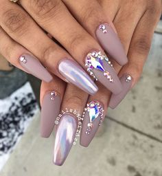 Designa Gem Nail Designs, Elegant Nail Designs, Nail Jewels, Nails Design With Rhinestones, Gem Nails, Diamond Nails, Elegant Nails, Coffin Nails Designs, Bling Nails