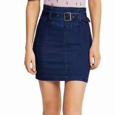 New Free People Denim Pencil Skirt. Size 6 Removable Belt With Gold Hardware. Retails At $68 Jean Pencil Skirt, Velvet Mini Skirt, Denim Belt, Denim Pencil Skirt, Free People Skirt, Sequin Mini Skirts, Floral Mini Skirt, Free People Jeans, Skirt Belt