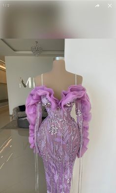 Haute Couture Purple Dress Thin straps Off the Shoulder Purple Dress Sweetheart Neckline Fitted Waist Mannequin is a size S. All our dresses are custom made. Please contact us on WhatsApp to discuss your measurement. Birthday Dress Purple, Minna Fashion, Dress Sweetheart Neckline, Lace Gown Styles, African Fashion Traditional, Purple Prom Dress, Long Sleeve Prom, Haute Couture Dresses, Glamour Dress