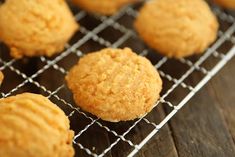 some cookies are cooling on a wire rack