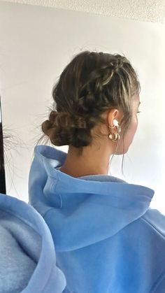 Braid And Bun, Hair Up For School, Sports Hairstyles Aesthetic, Braided Into Bun, Messy Braided Bun, Hairstyles To Workout In, Hairstyles Soccer, Powderpuff Hair Ideas, Up Do Hairstyles For School