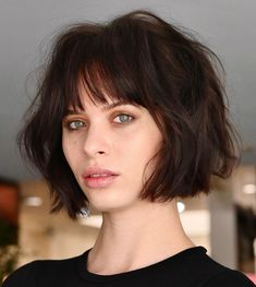 Tousled Bob with Feathered Bangs Brunette Bob With Bangs, Layered Bob With Bangs, Short Bobs With Bangs, Layered Bob Short, Bob Hairstyles With Bangs, Chin Length Hair, Bob Haircut With Bangs, Wavy Bobs