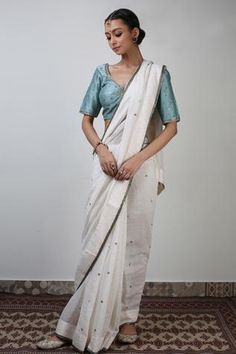 Shop for Rhua India White Chanderi Aari Embroidered Saree And Blouse Set for Women Online at Aza Fashions Zardozi Saree, Off White Saree, Saree Painting Designs, Sequence Blouse, Saree Petticoat, Saree And Blouse, Zardozi Work, Chanderi Saree, Handloom Fabric