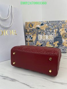 Size: 24cm*20cm*11cm It comes with Dust box, Care manual, Tag, and Paper bag. Paper Bag, Clutch Bag, Dior, Things To Come, Shoulder Bag, Tote Bag