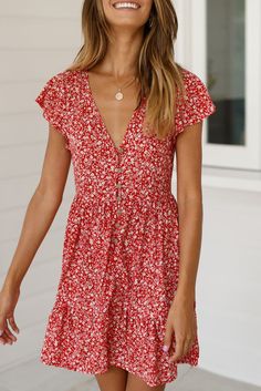 Red Floral Print Valentina Ruched V-neck Short Sleeve Regular Above Knee Mini Dress Summer | 23.98 #Red #Floral #Print #Valentina #Ruched #V-neck #Short #Sleeve #Regular #Above #Knee #Mini #Dress #Summer #23.98 Pretty Sundresses, Valentina Dress, Red Floral Print, Mini Dresses Summer, Western Dresses, Cheap Dresses, Floral Mini Dress, Toddler Dress