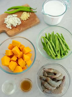 the ingredients to make this dish include green beans, butter, onions and carrots