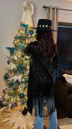 Stunning sequin Kimono/duster with amazing sequin fringe, comes in black or silver. Sequin Kimono, Fringe Kimono, Outfit Party, Kimono Duster, New Years Outfit, Party Wear, Sequin, Dress Outfits, Womens Dresses